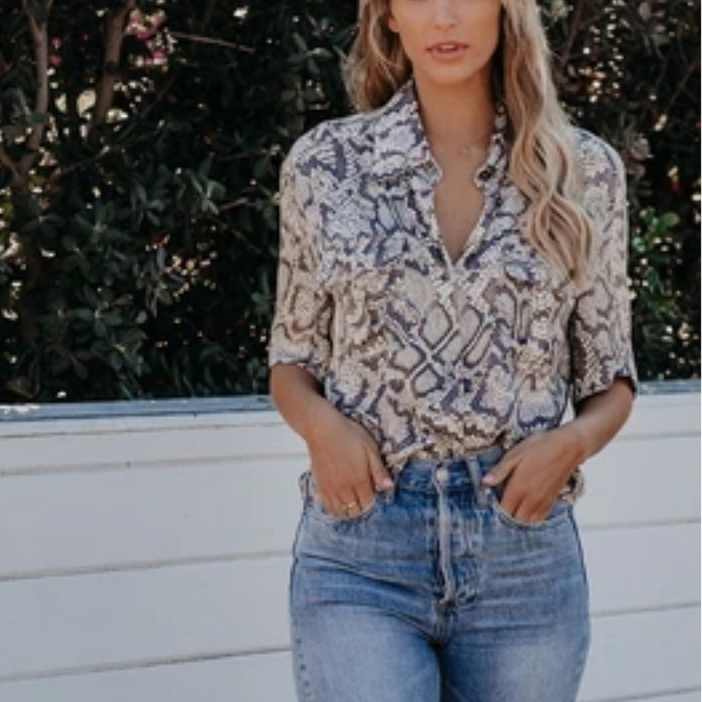 Like New Snake Print Sheer Buttondown Blouse Size Small - Picture 1 of 8